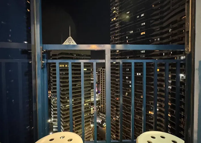 Entire In Makati Center With Fast Wifi Apartment *