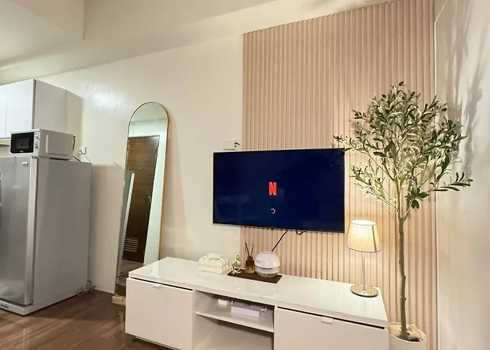 Entire In Makati Center With Fast Wifi * Manila
